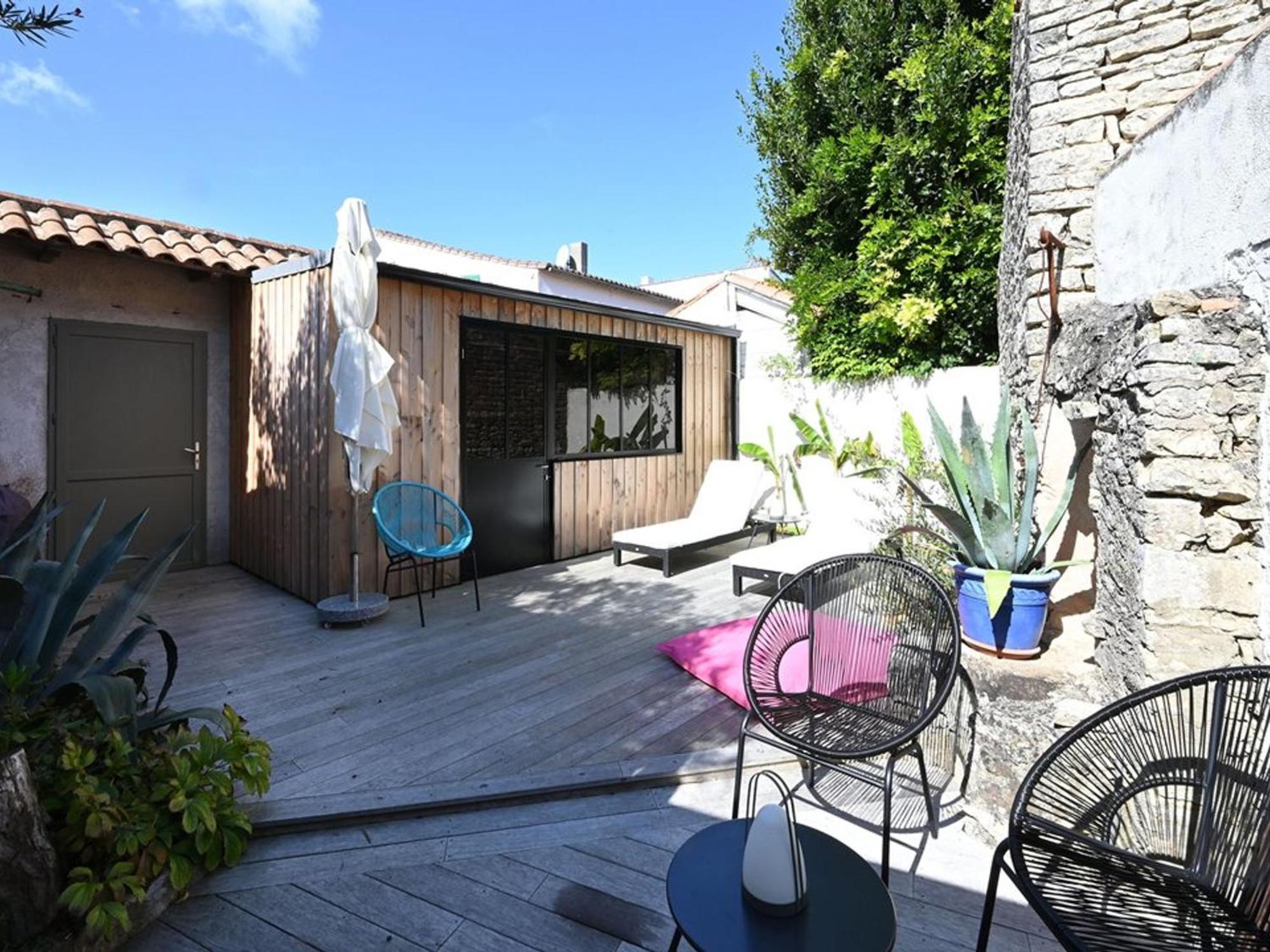 Charmante Maison De Village Au Coeur De - Fr-1-434-119 * La Couarde-sur-Mer